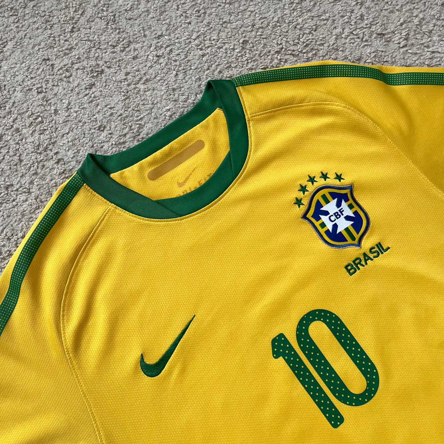 Brazil 2010 World Cup home x Ricardo Kaká #10 (M)