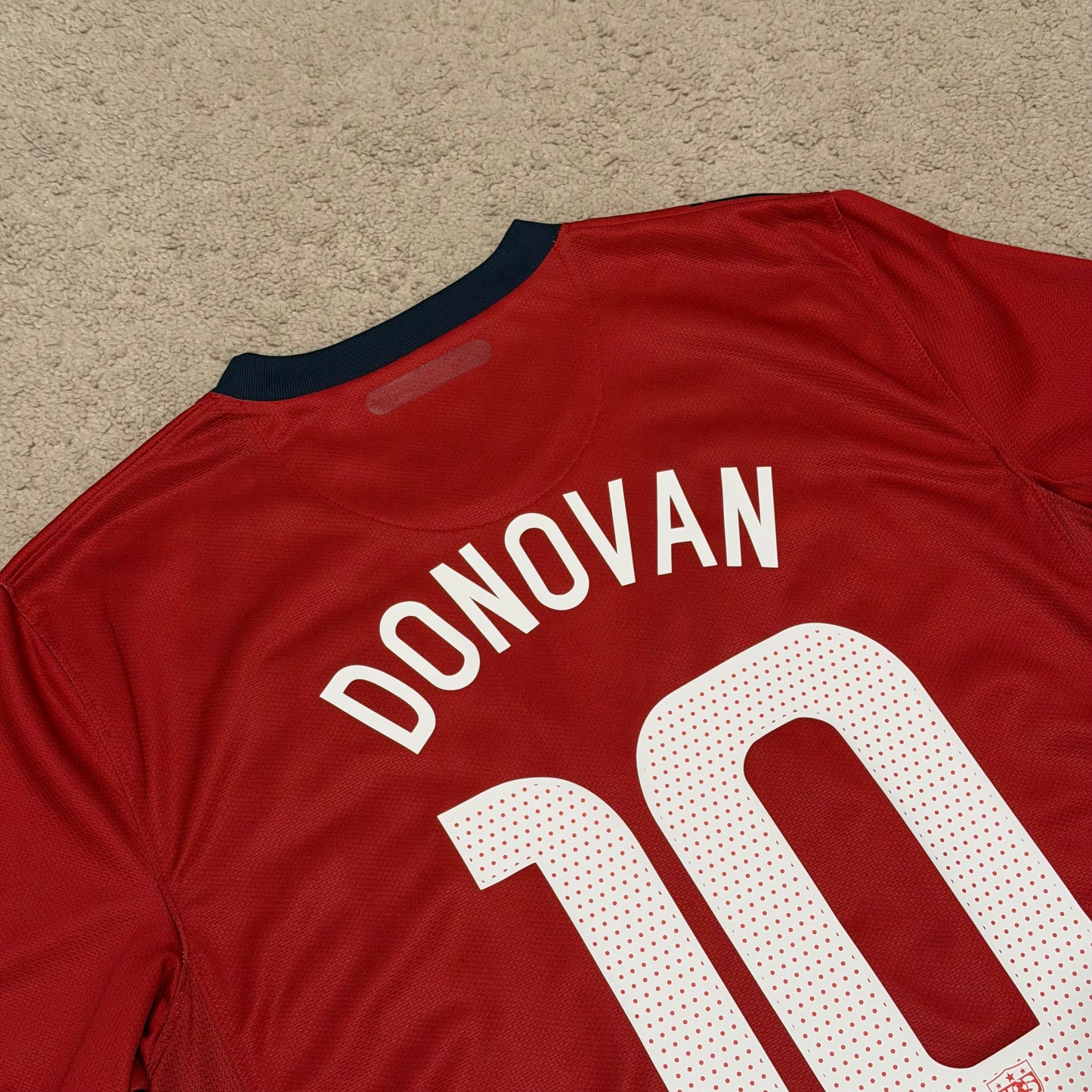 USA 2011/12 away x Landon Donovan #10 (L)