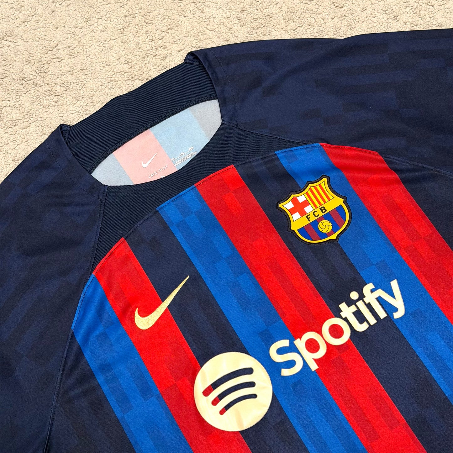 Barcelona 2022/23 home x Lamine Yamal #41 (XXL)