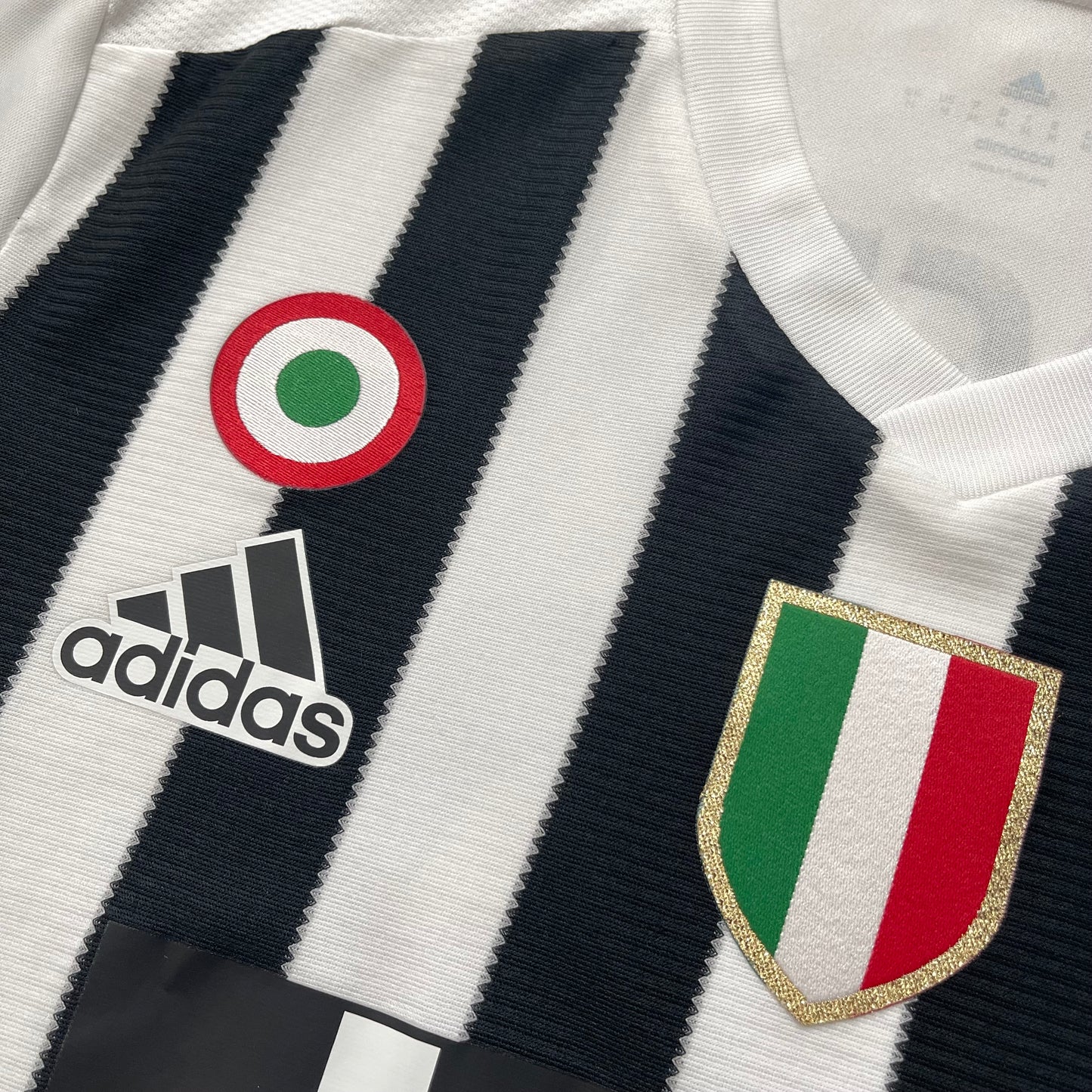 Juventus 2015/16 home PLAYER VERSION x Pogba #10 (M)