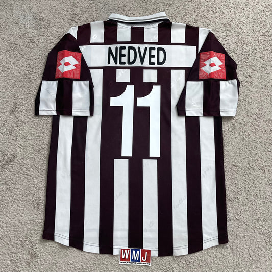 Juventus 2001/02 home x Pavel Nedved #11 (XL)