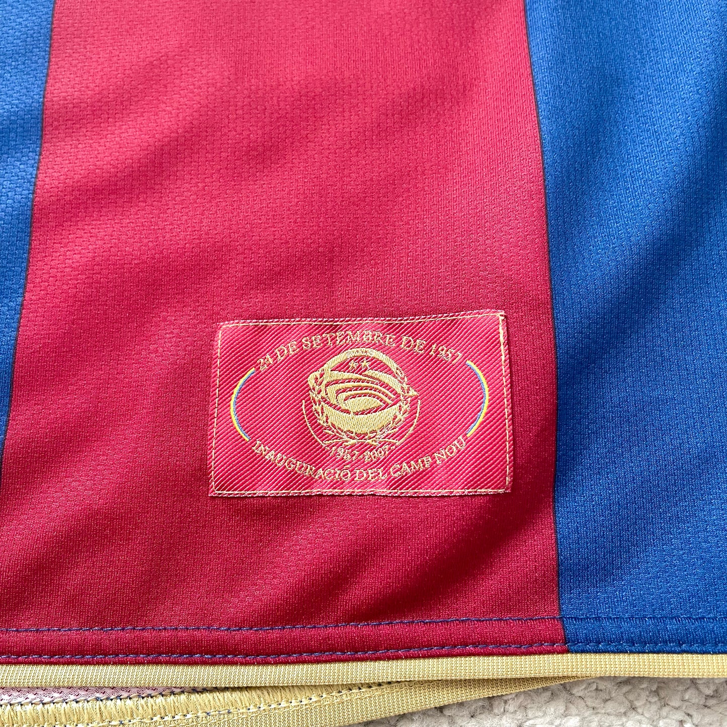 Barcelona 2007/08 home x Ronaldinho #10 (L)