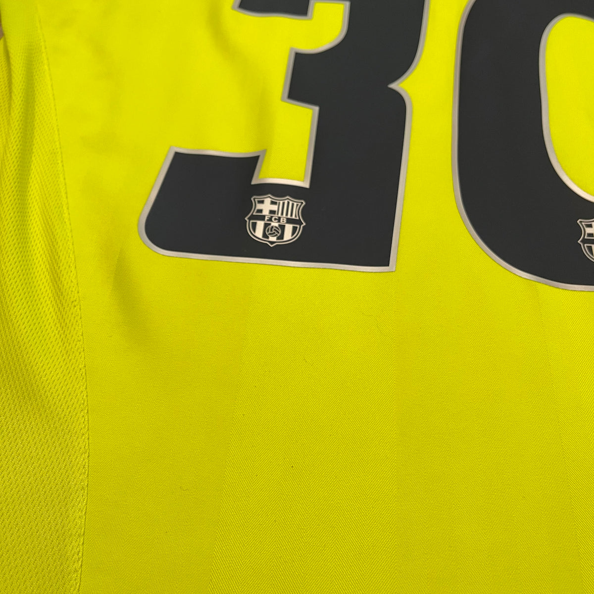 Barcelona 2005/06 away x Messi #30 (L)