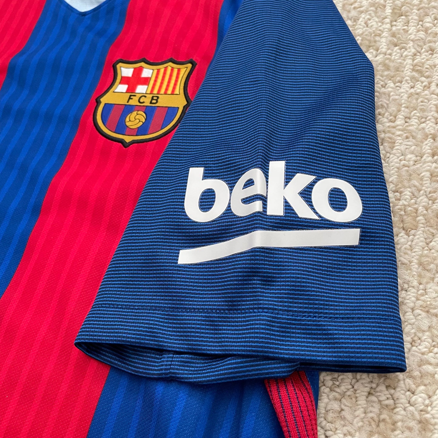 Barcelona 2016/17 home x Messi #10 (M)