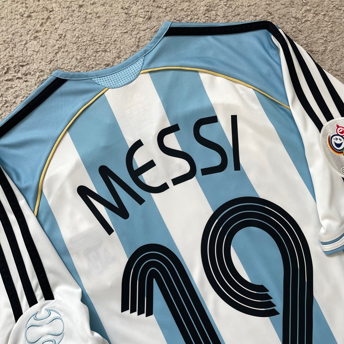Argentina 2006 World Cup home x Messi #19 (M)