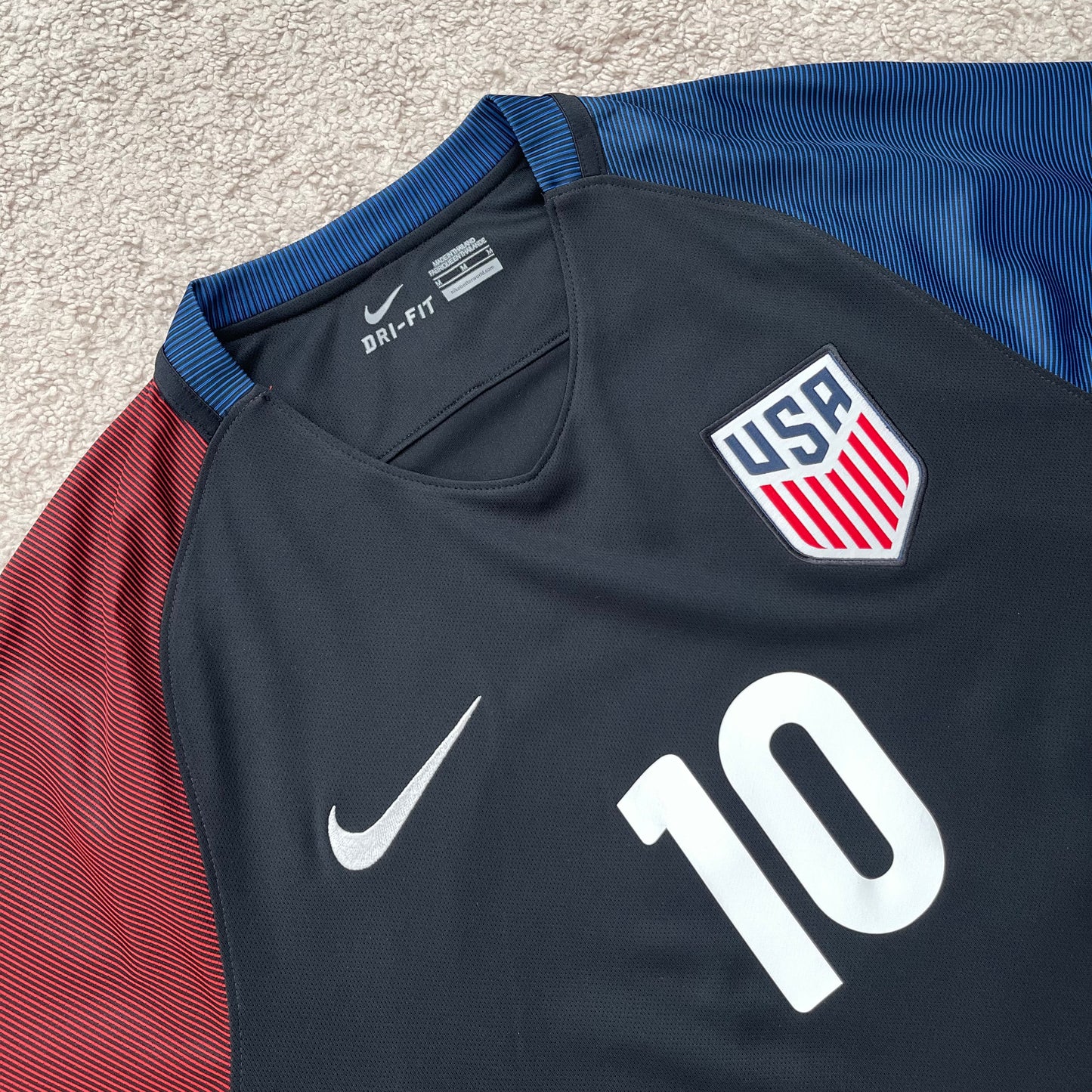 USA 2016/17 away x Christian Pulisic #10 (M)