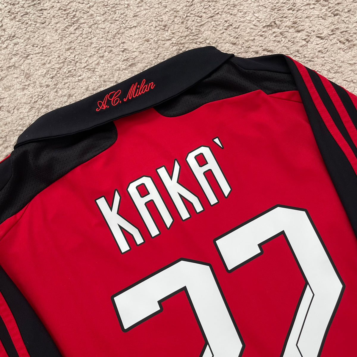 AC Milan 2007/08 home x Ricardo Kaká #22 (L)