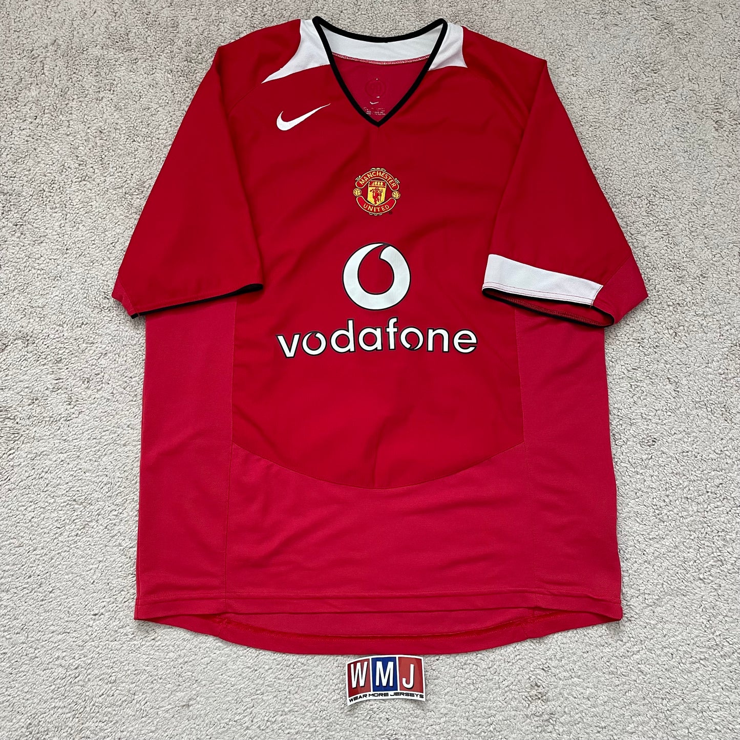 Manchester United 2004/2005/2006 home x Ronaldo #7 (L, RUNS BIG)