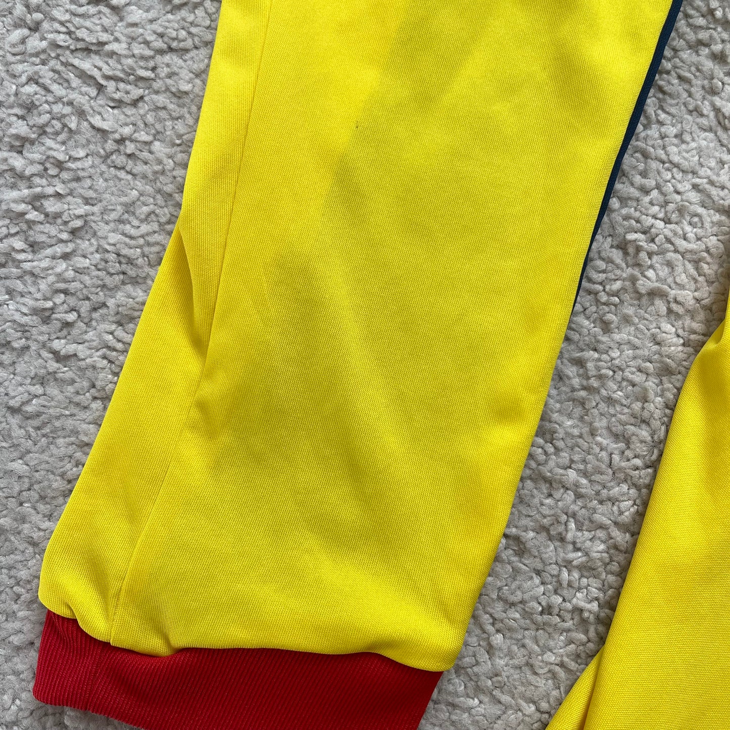 Colombia 2011/13 home LONG SLEEVES x James Rodriguez #10 (S)
