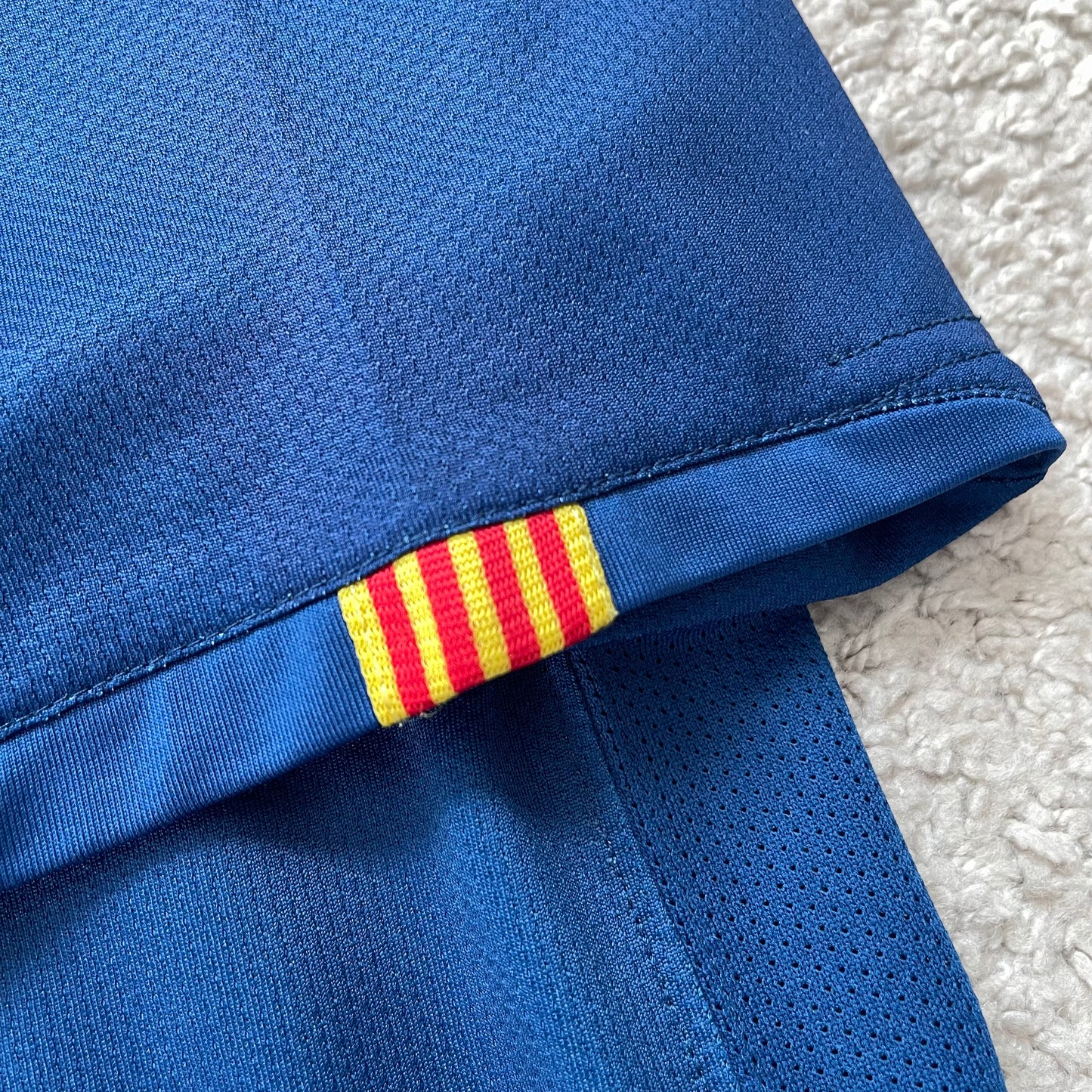 Barcelona 2006/07 home x Messi #19 (L)