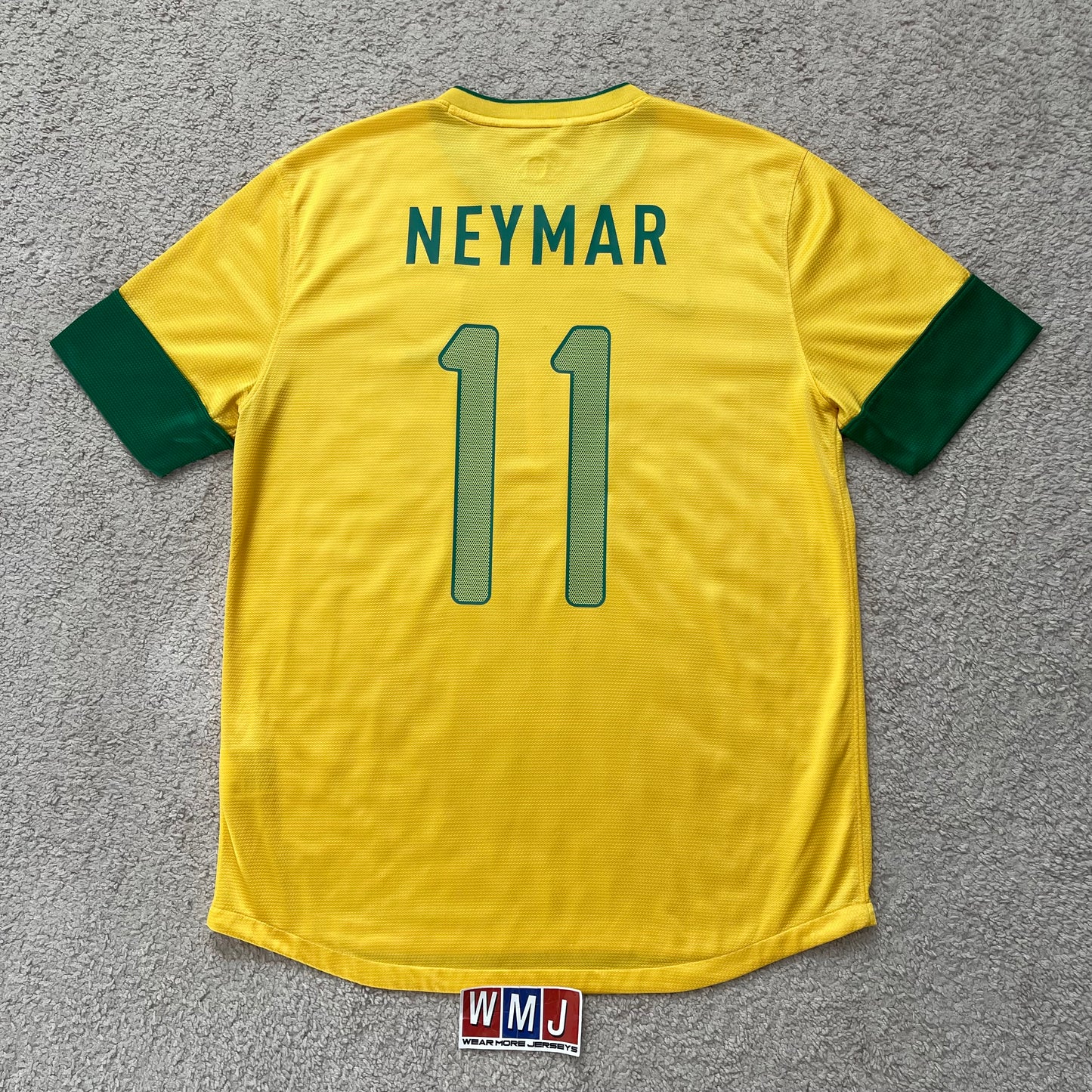 Brazil 2012/13 home x Neymar #11 (L)