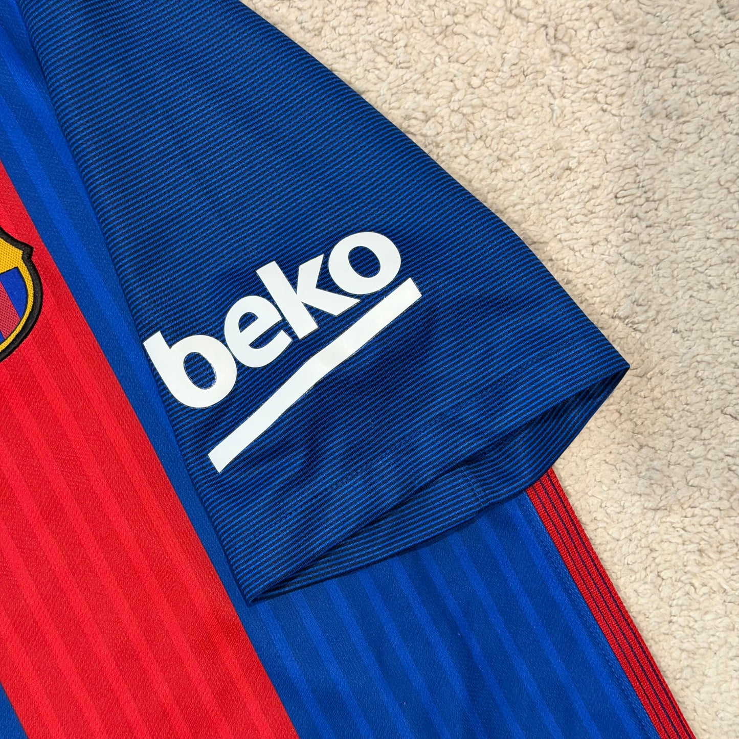 Barcelona 2016/17 home x Messi #10 (M)