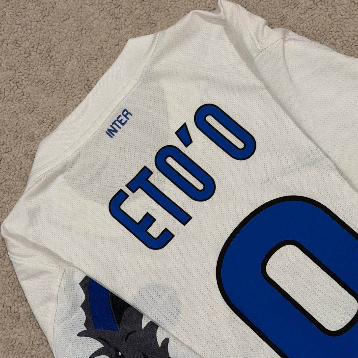 Inter 2010/11 away x Samuel Eto'o #9 (M)