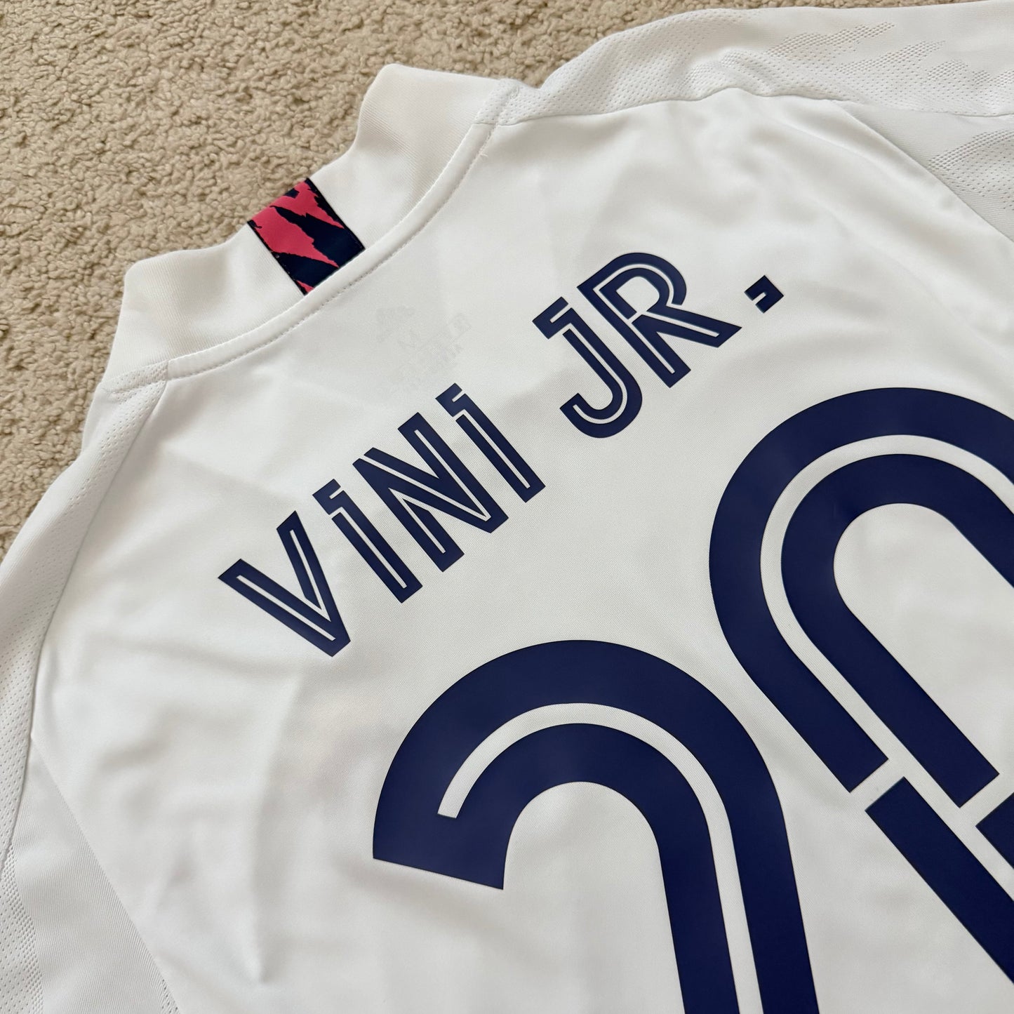 Real Madrid 2020/21 home x Vinicius Jr #20 (M)