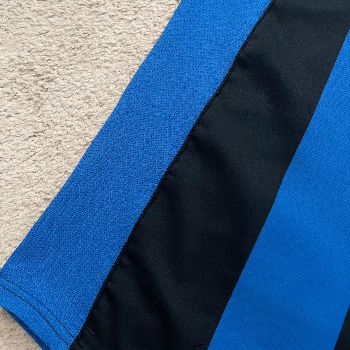 Inter 2004/05 home x Adriano #10 (M)