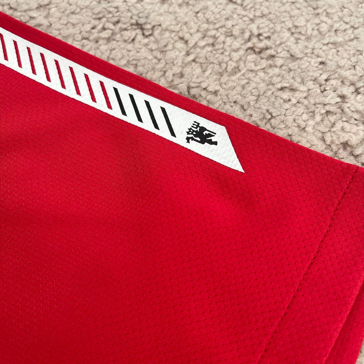 Manchester United 2010/11 home x Chicharito Hernandez #14 (M)
