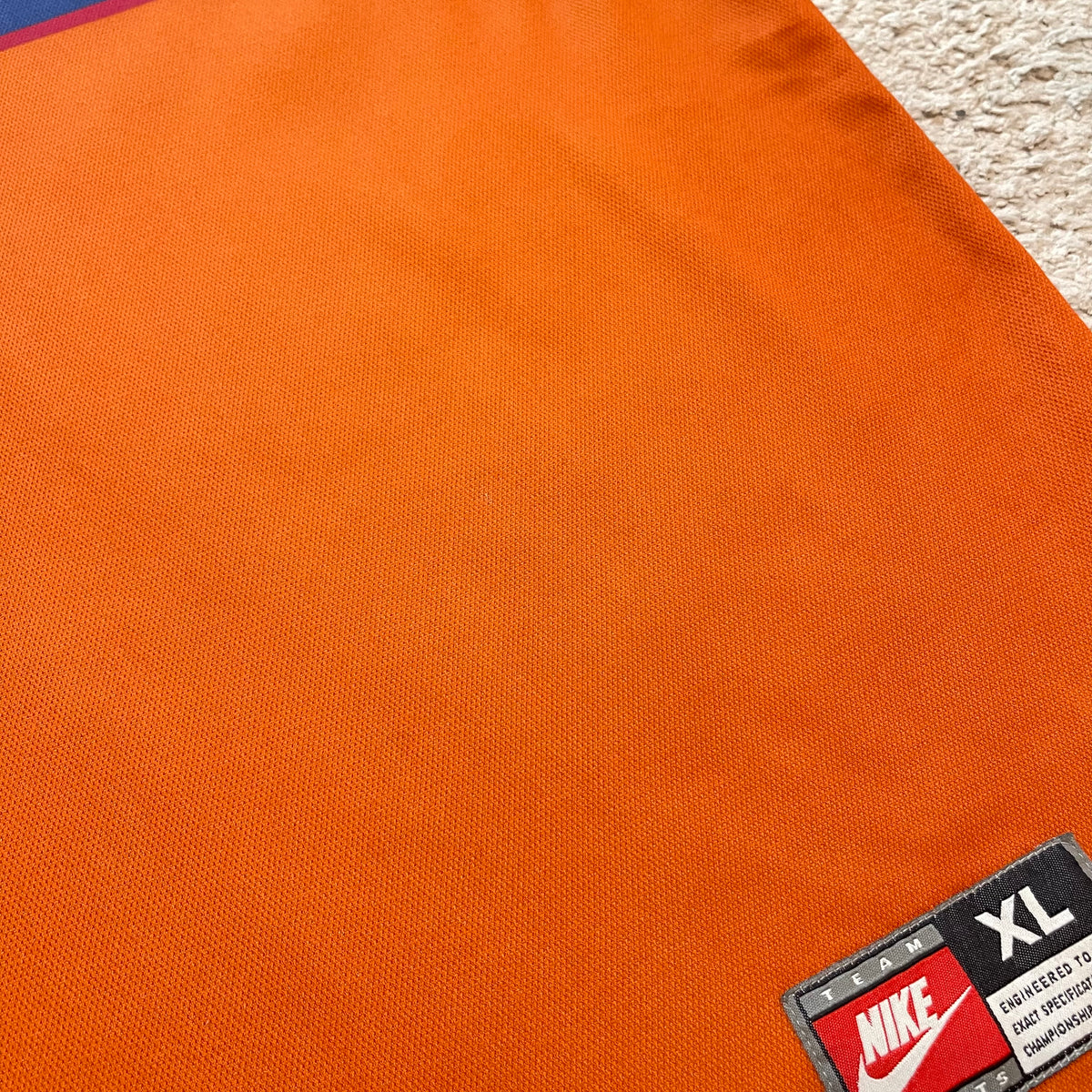 Barcelona 1998/1999/2000 third x Rivaldo #11 (XL) *has two tiny holes on the back