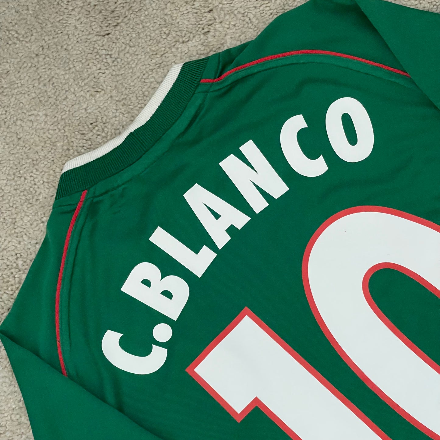 Mexico 2001 home x Rafa Marquez #4 (L)