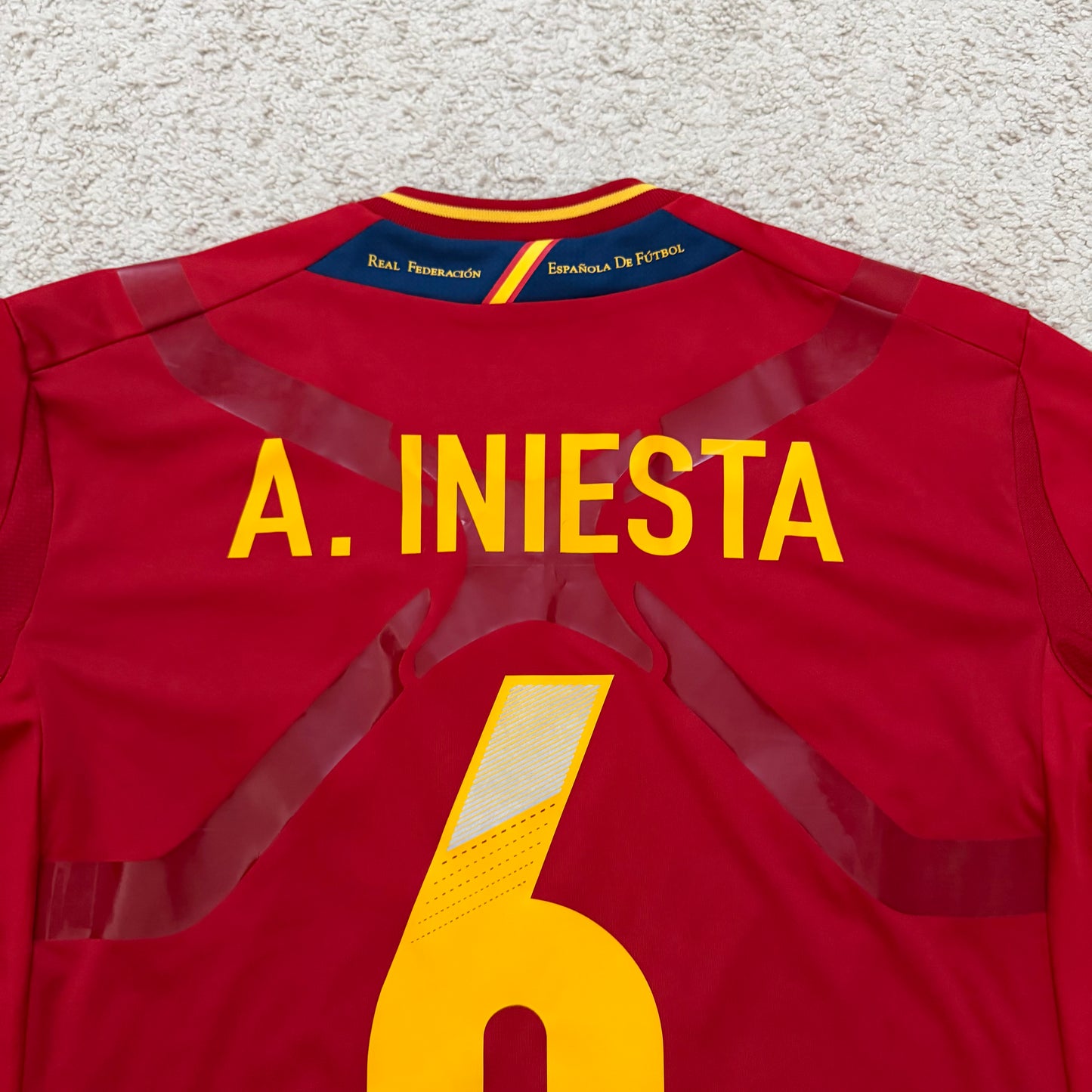 Spain 2012 EURO home PLAYER VERSION x Andres Iniesta #6 (XL)