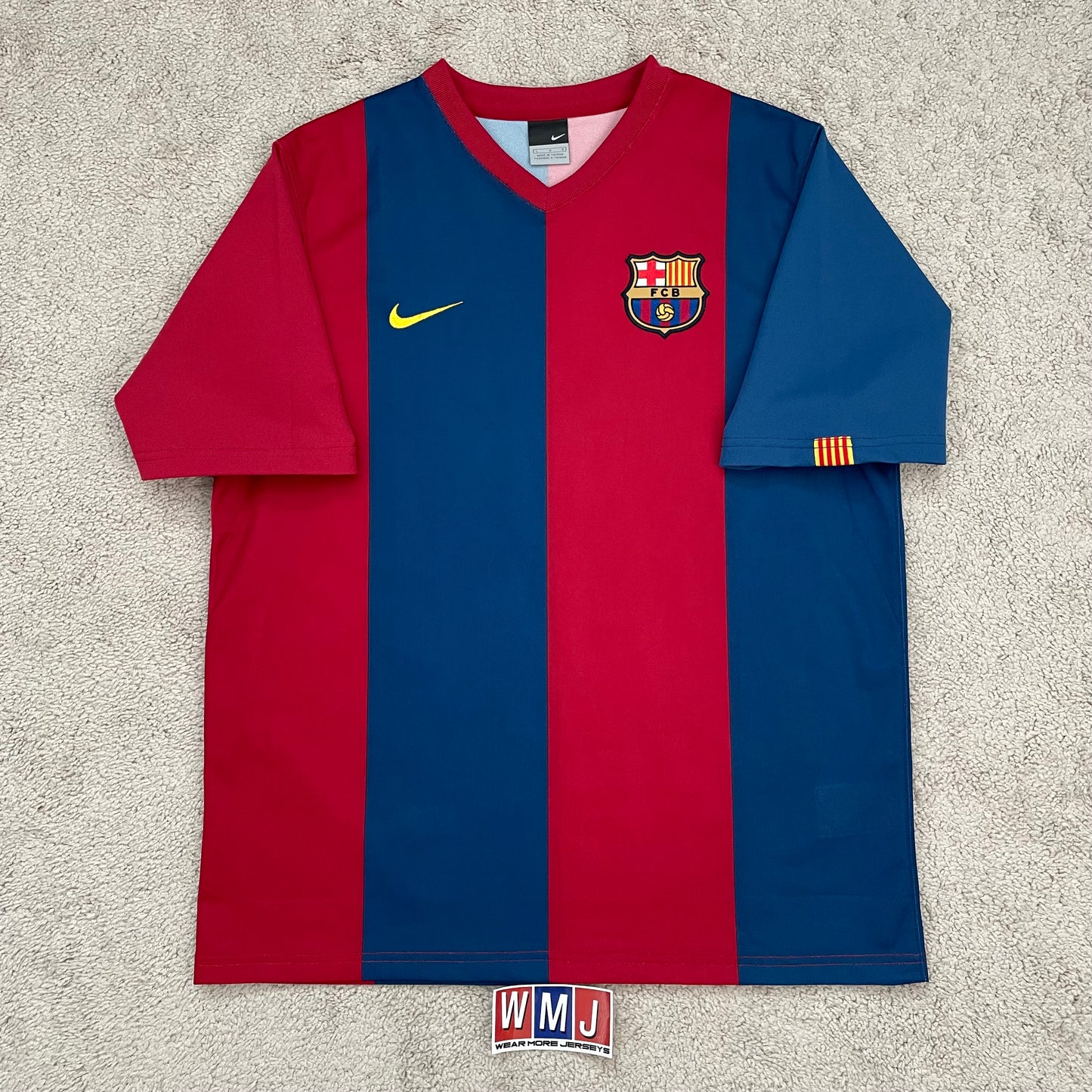 Barcelona 2006/07 home x Messi #19 (L)