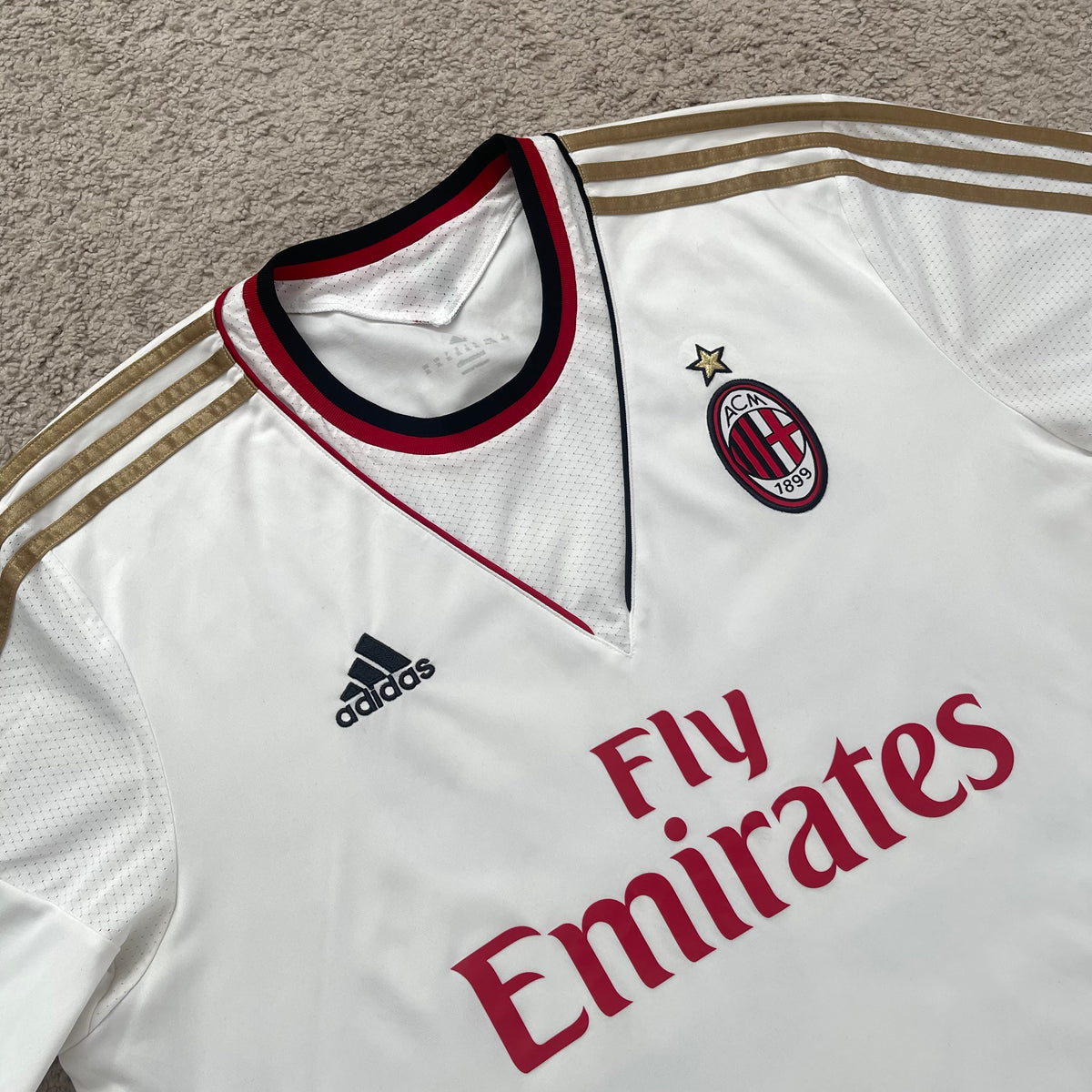 AC Milan 2013/14 away x Ricardo Kaká #22 (XL)