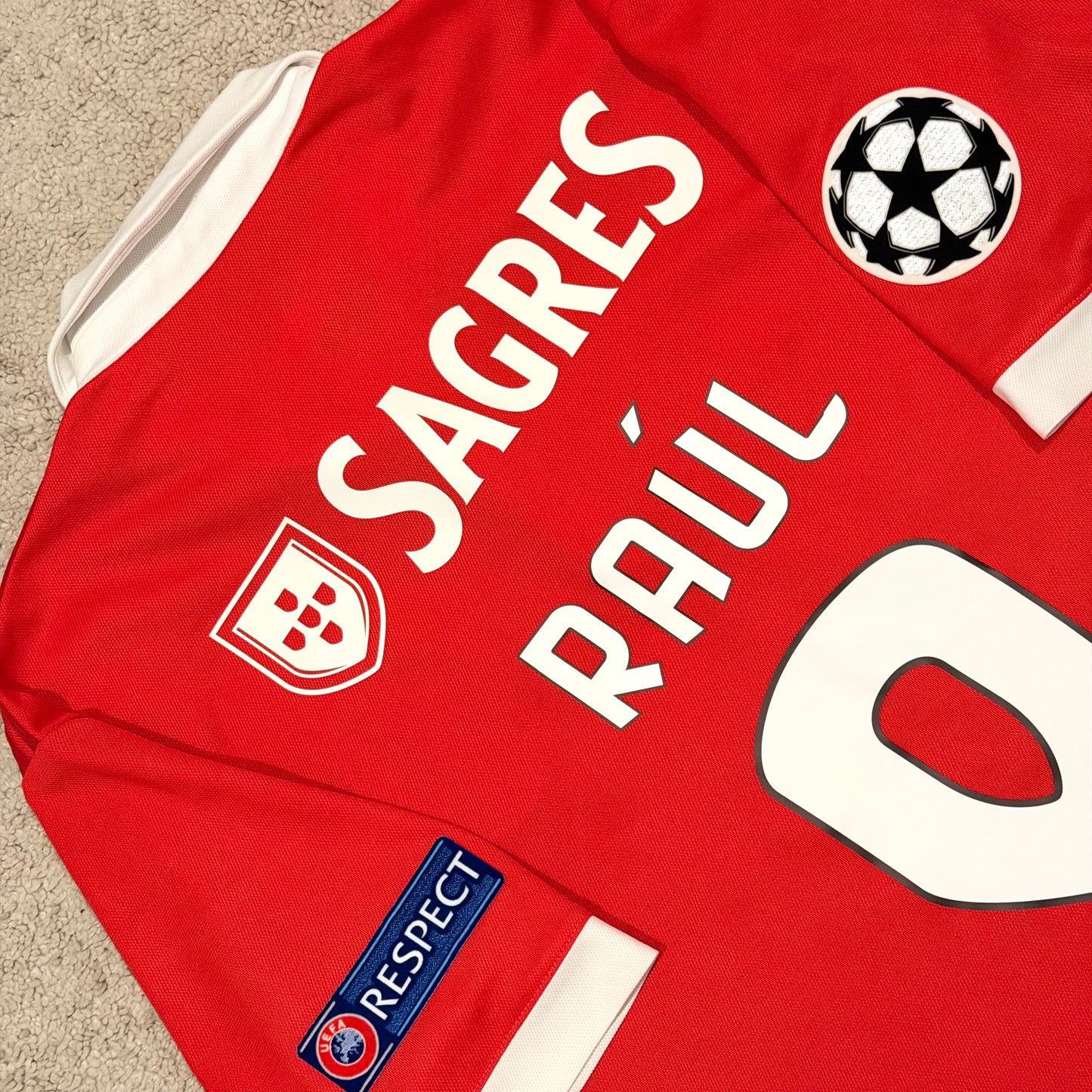 Benfica 2017/18 home x Raul Jimenez #9 (L)