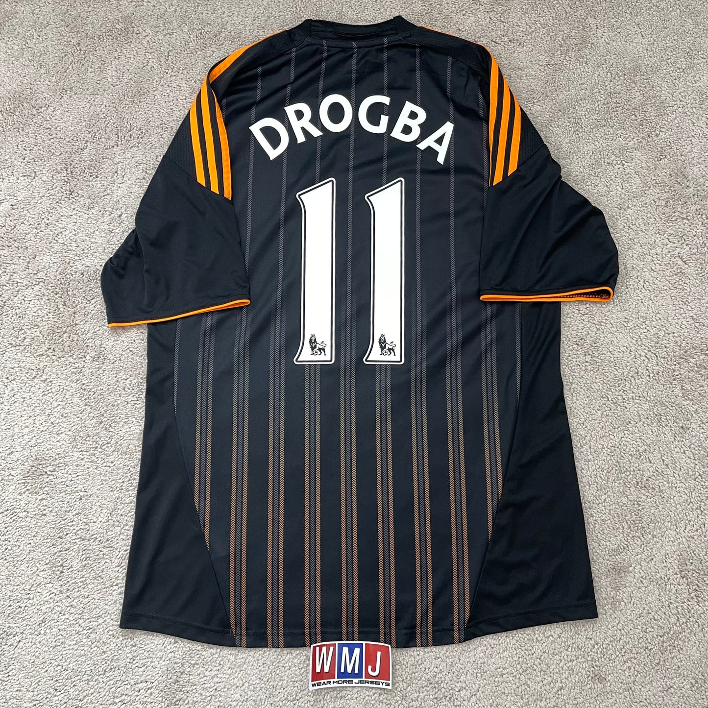 Chelsea 2010/11 away x Didier Drogba #11 (L)