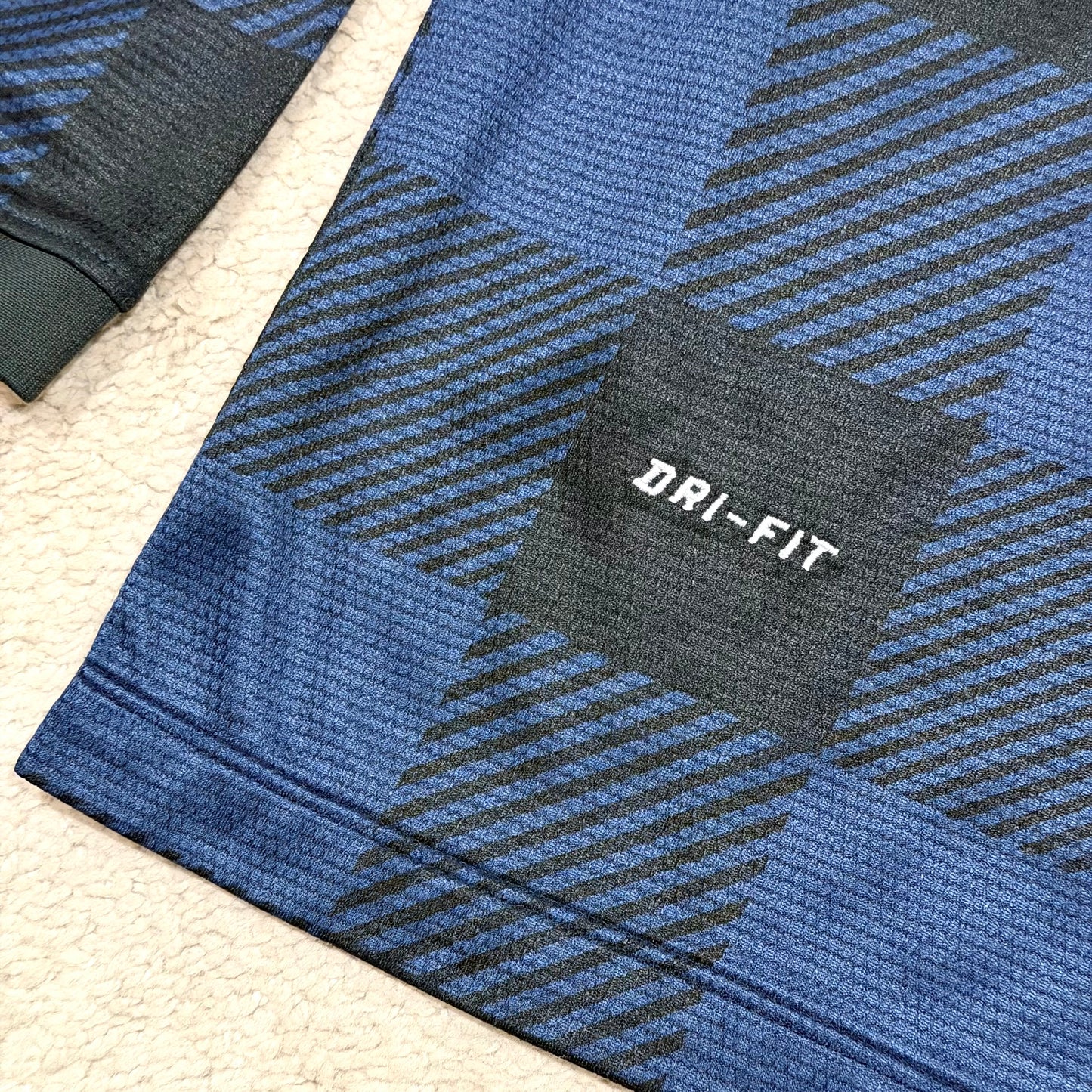 Manchester United 2013/14 away LONG SLEEVES x Chicharito Hernandez #14 (M)