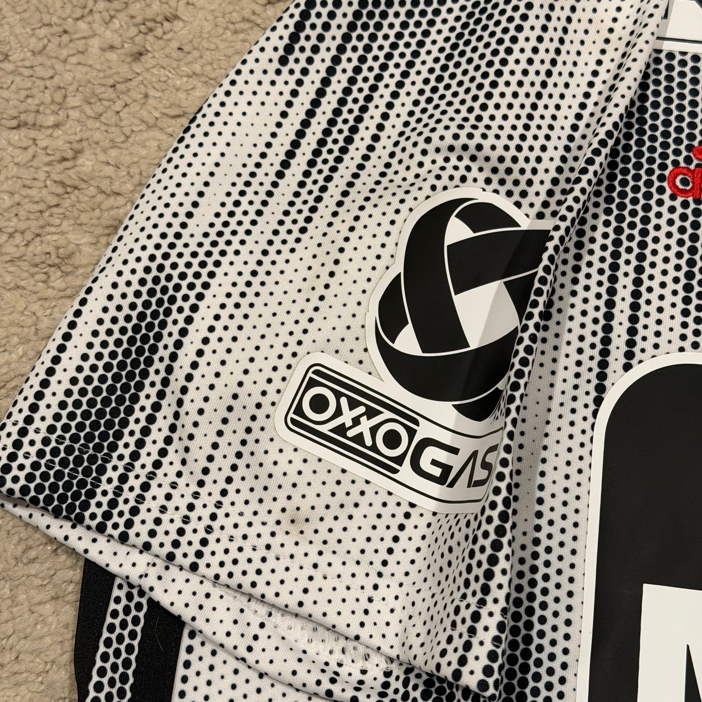 Atlas 2019/20 away (L)