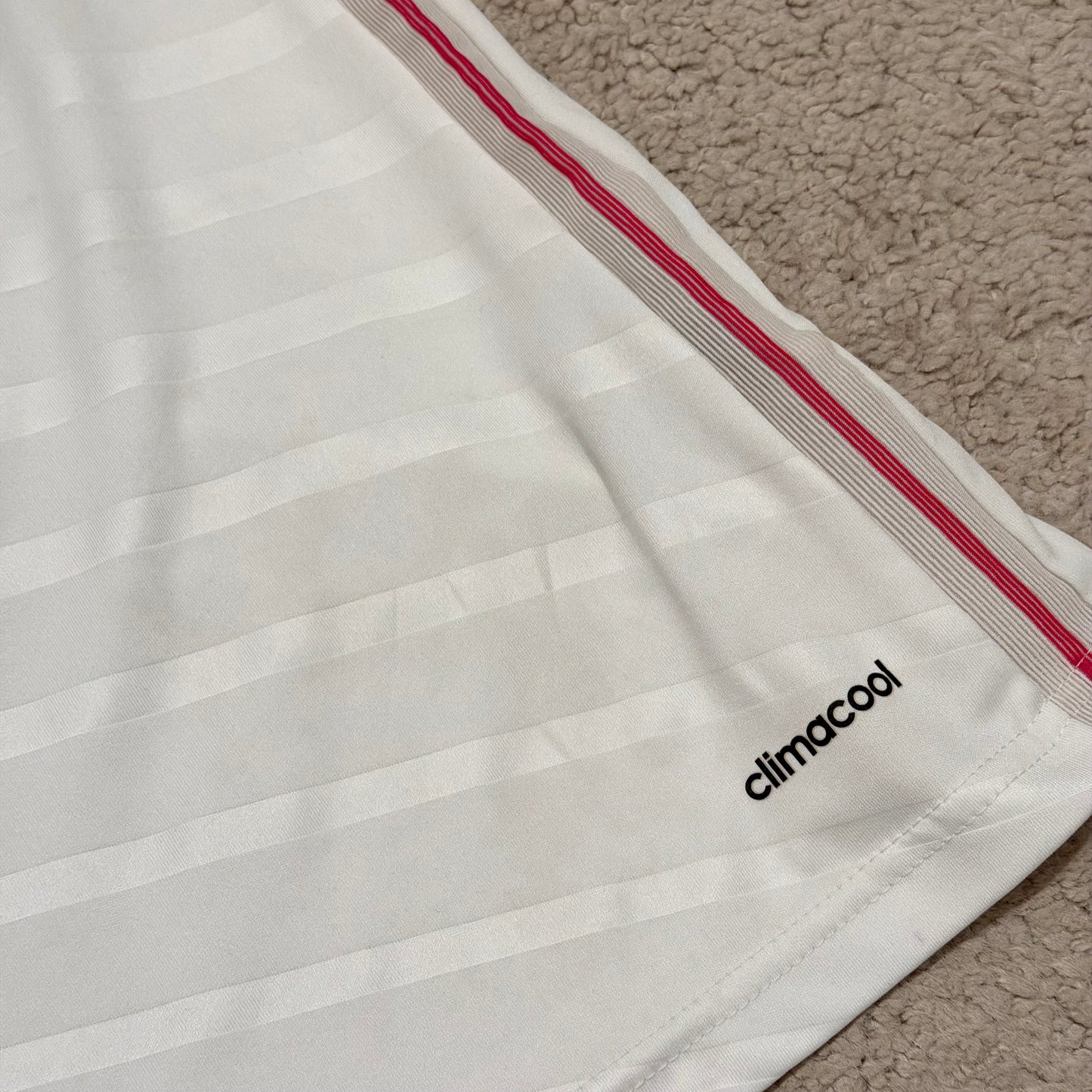 Real Madrid 2014/15 home x James Rodriguez #10 (M)