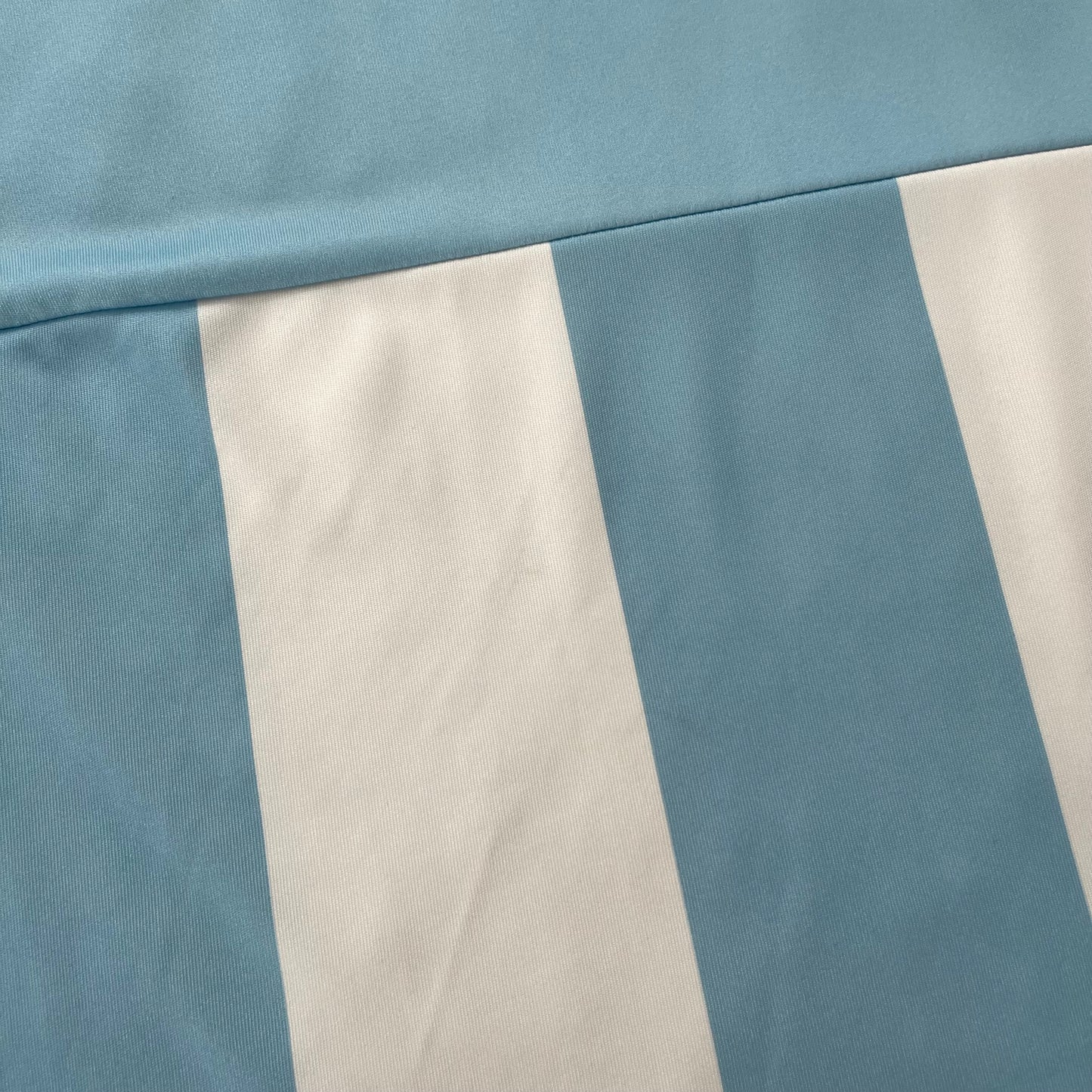 Argentina 2007/09 home x Messi #18 (XL)