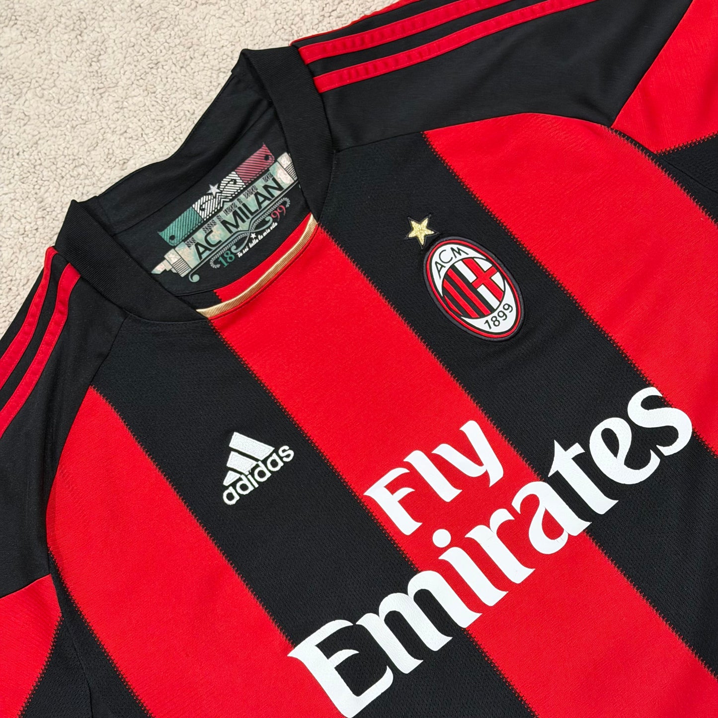 AC Milan 2010/11 home x Ronaldinho #80 (XL)