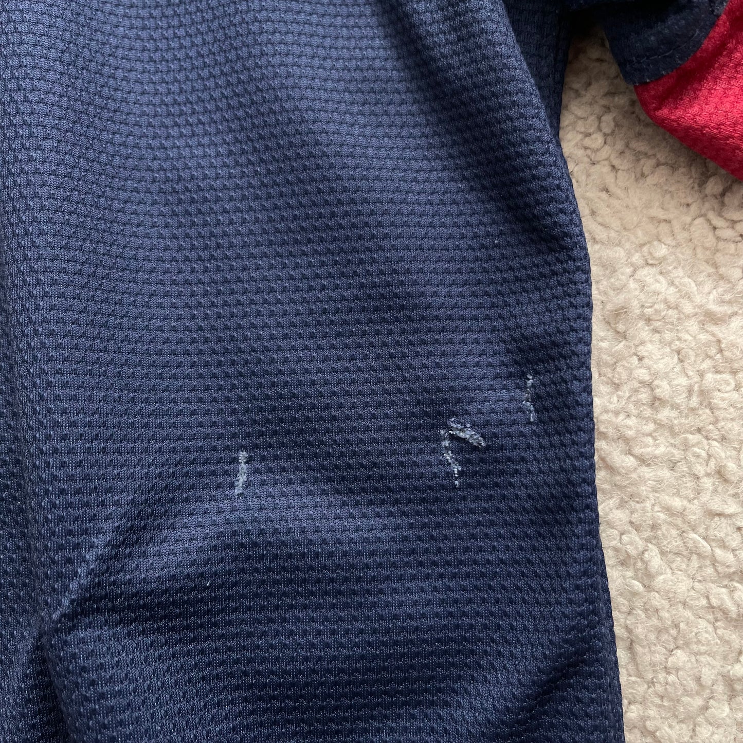 Barcelona 2012/13 home x Messi #10 (L) *has some holes on the back