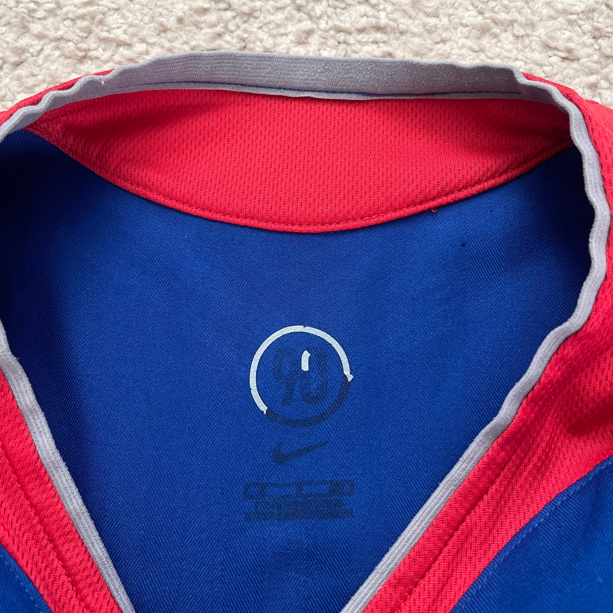 Manchester United 2005/06 away LONG SLEEVES x Cristiano Ronaldo #7 (M) *has some flaws