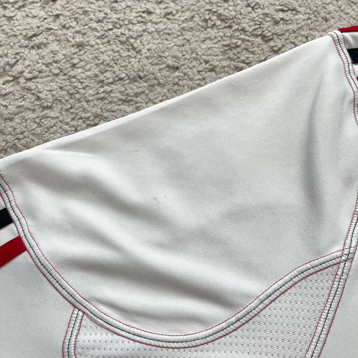 AC Milan 2010/11 away x Ronaldinho #80 (XL)
