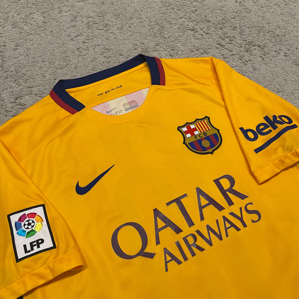 Barcelona 2015/16 away x Messi #10 (M)