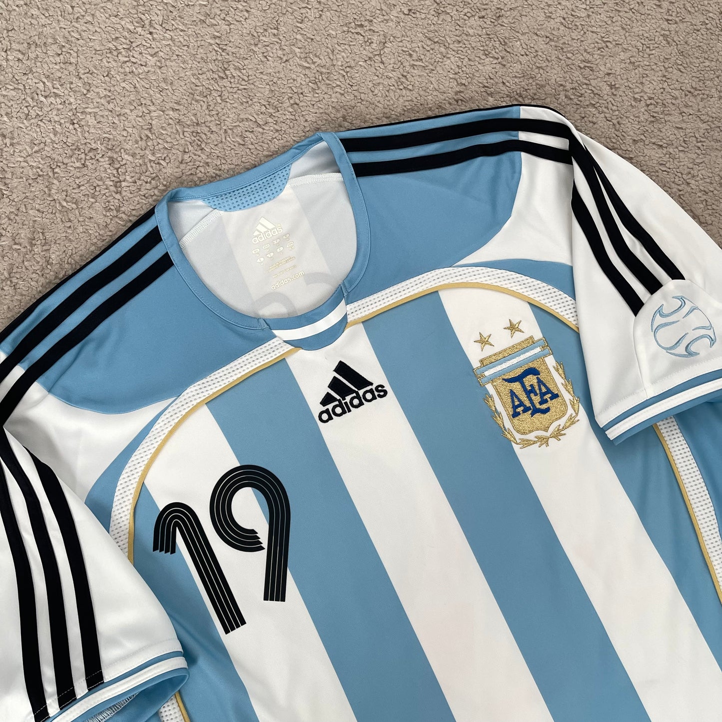 Argentina 2006 World Cup home x Messi #19 (M)