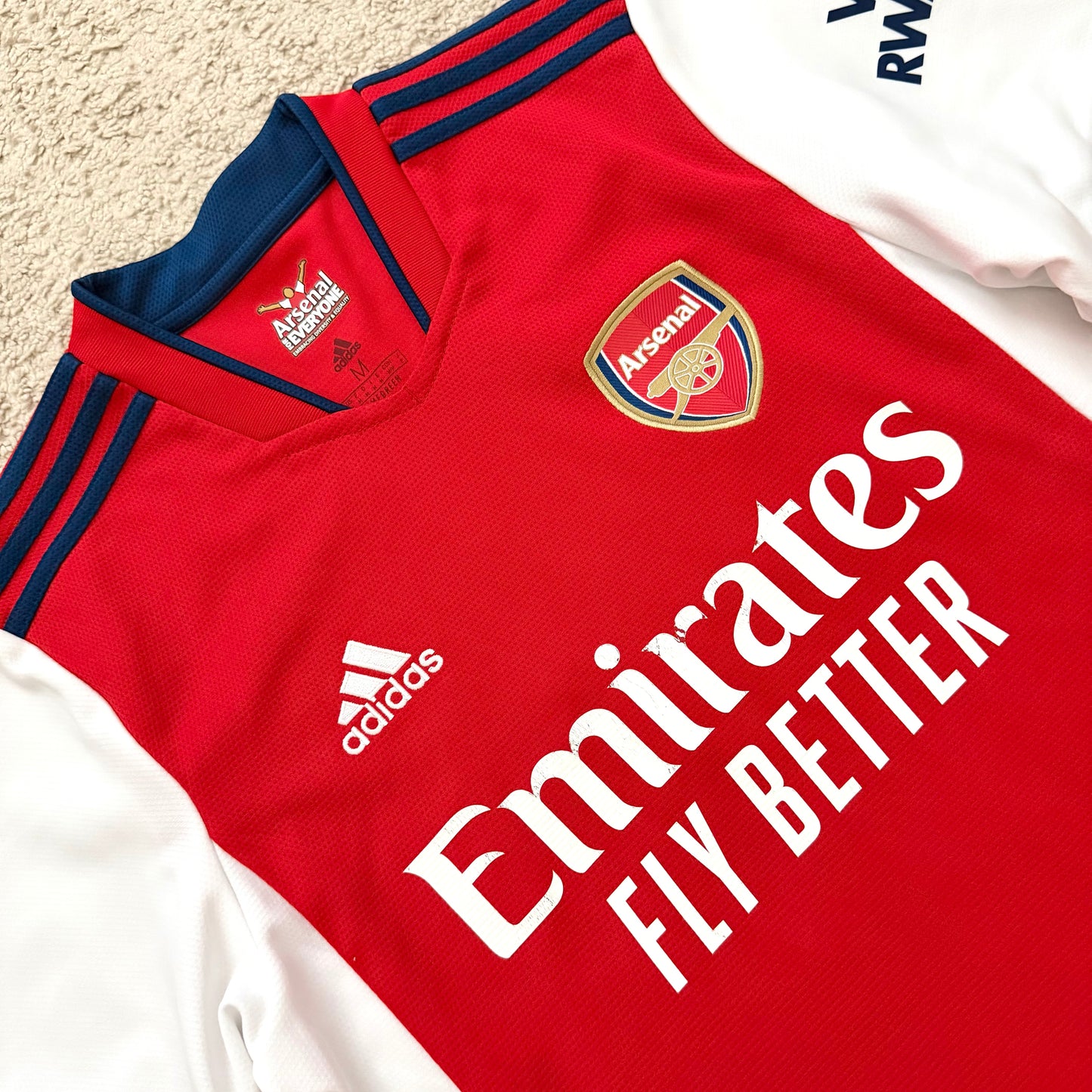 Arsenal 2021/22 home x Bukayo Saka #7 (M)