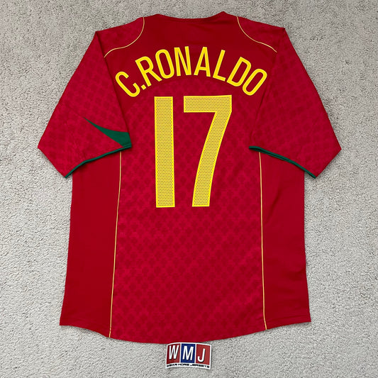 Portugal 2004 EURO home x Cristiano Ronaldo #17 (M)