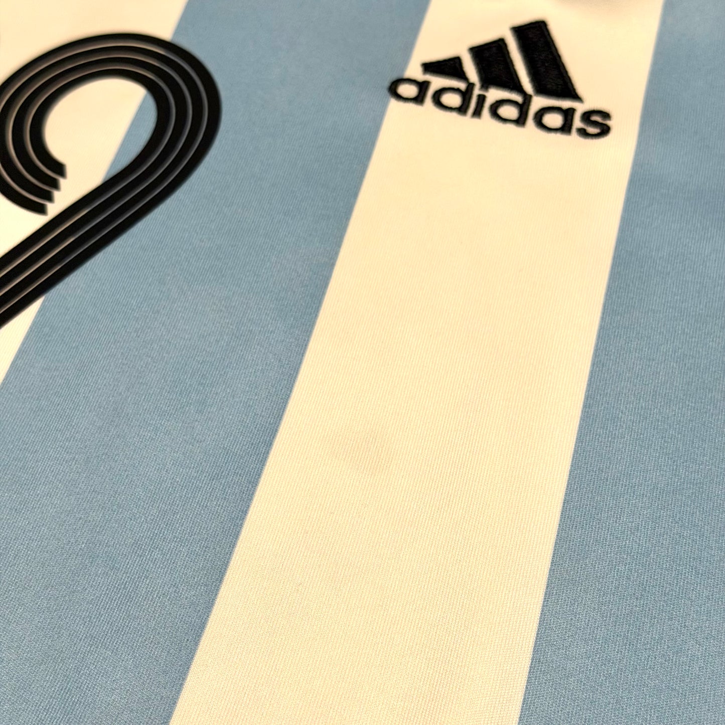 Argentina 2006 World Cup home PLAYER VERSION x Messi #19 (XL)