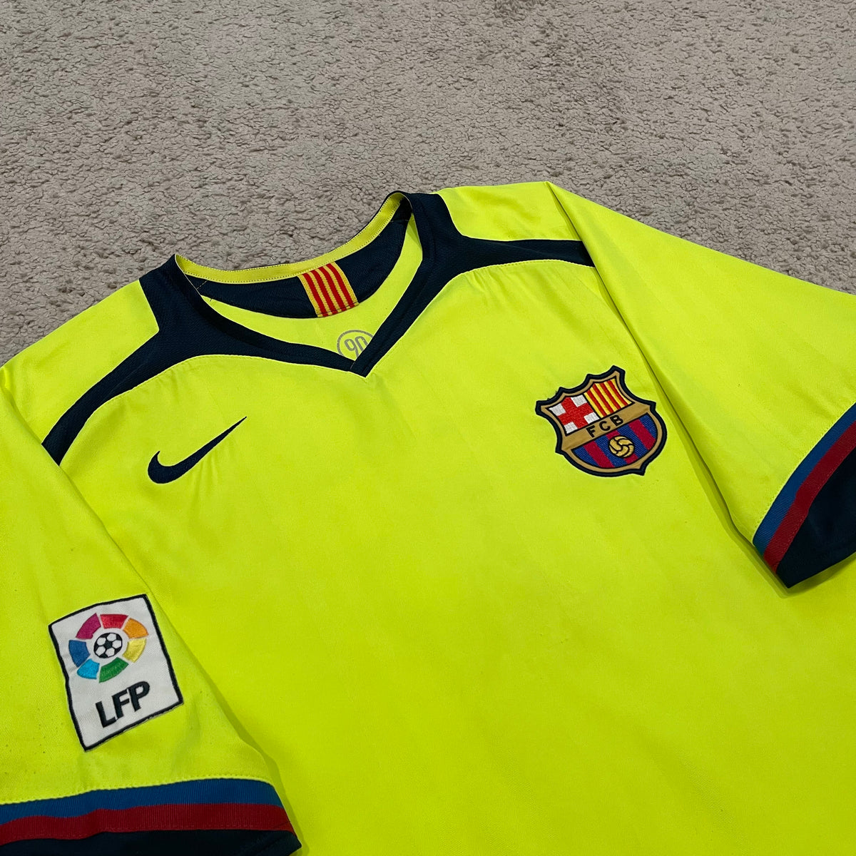 Barcelona 2005/06 away x Messi #30 (L)