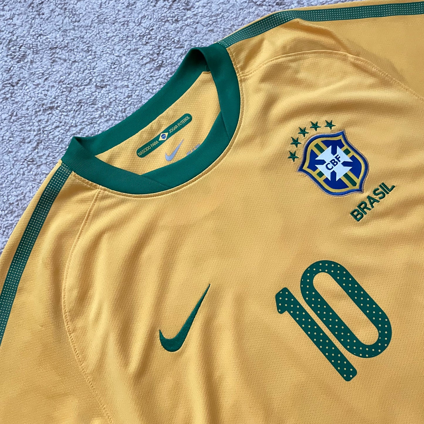 Brazil 2010 World Cup home x Kaka #10 (L)