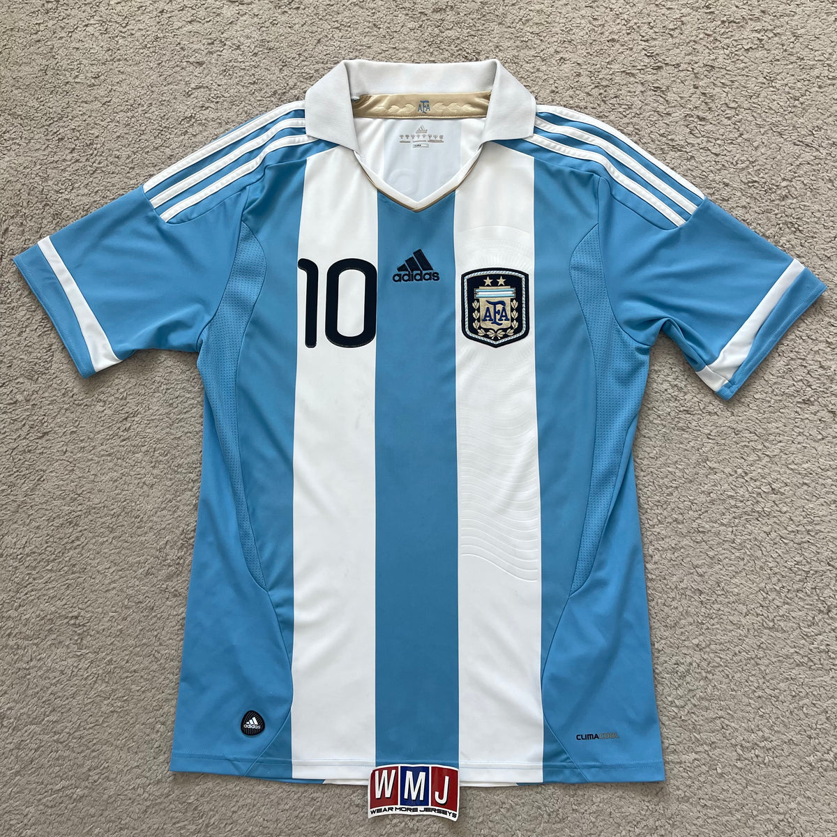 Argentina 2011 Copa America home x Messi #10 (M)