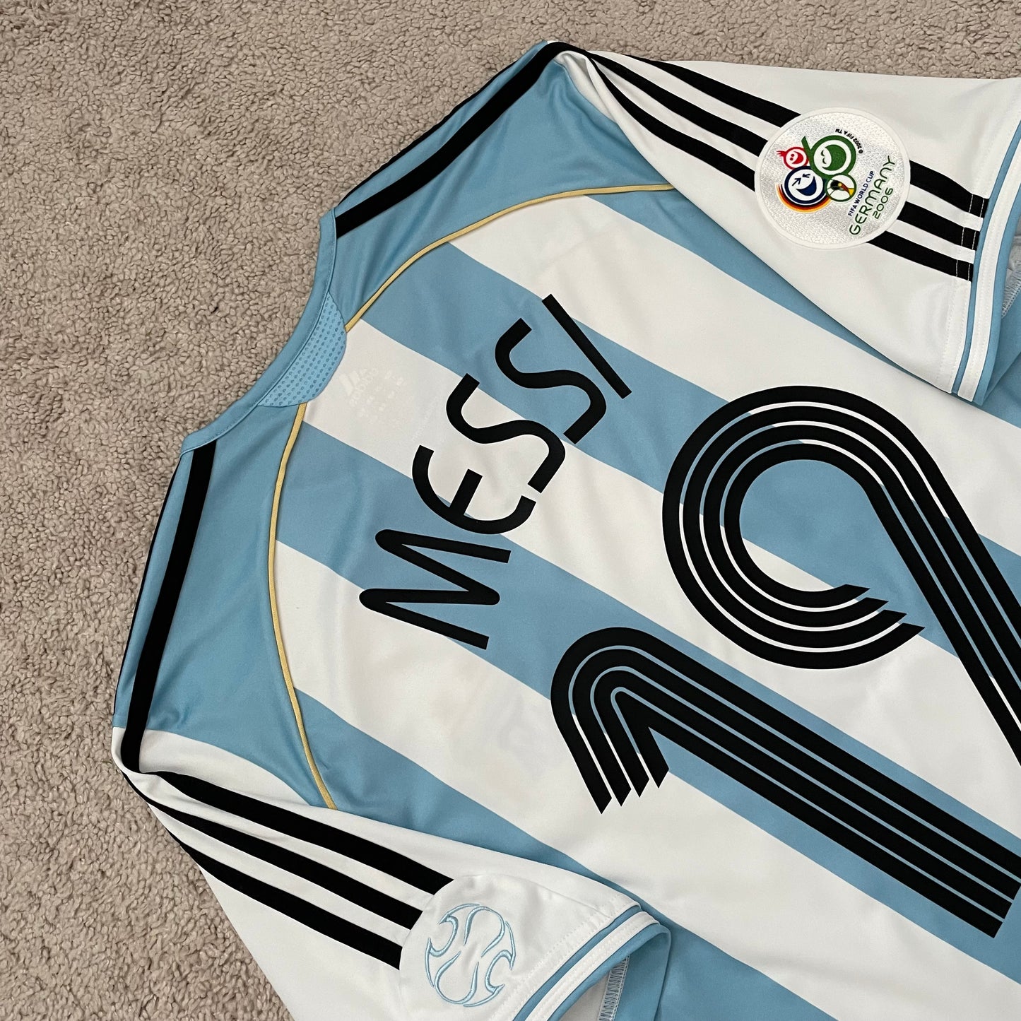 Argentina 2006 World Cup home x Messi #19 (M)