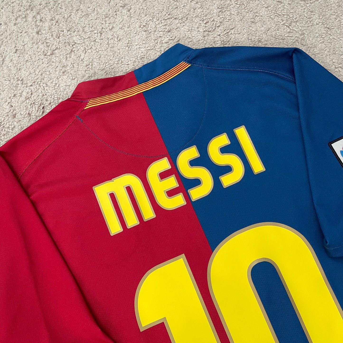 Barcelona 2008/09 home x Messi #10 (M)