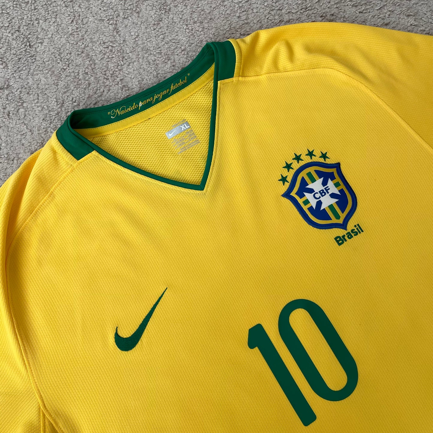 Brazil 2008/2009/2010 home x Ronaldinho #10 (XL)