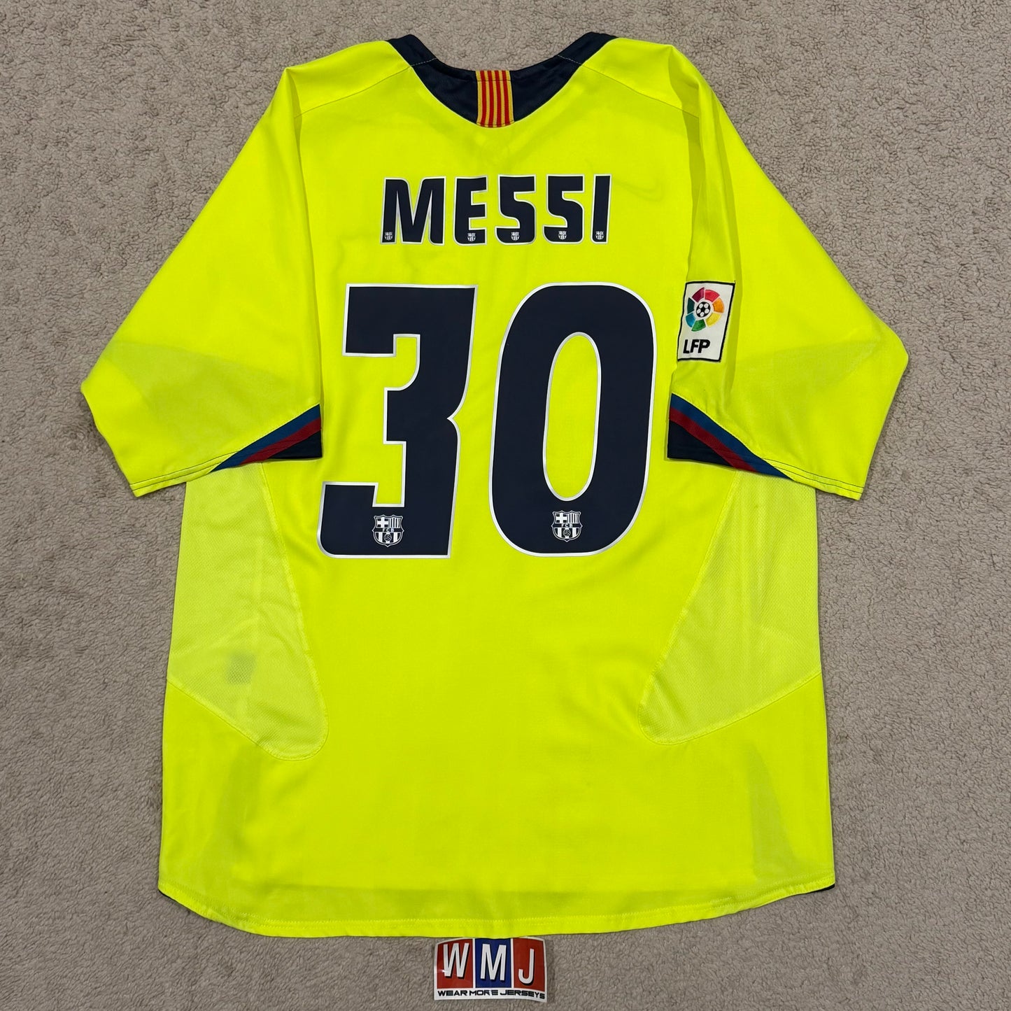 Barcelona 2005/06 away x Messi #30 (L)