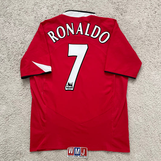 Manchester United 2004/2005/2006 home x Cristiano Ronaldo #7 (M)