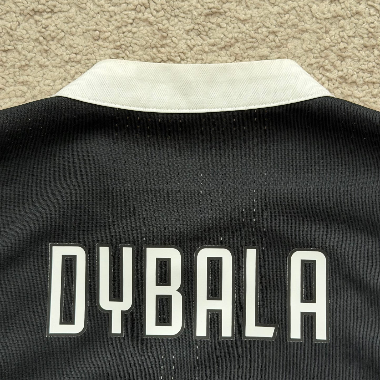 Juventus 2017/18 home PLAYER VERSION x Paulo Dybala #10 (M)