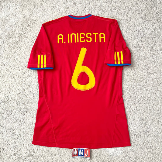 Spain 2010 World Cup home x Andres Iniesta #6 (M)